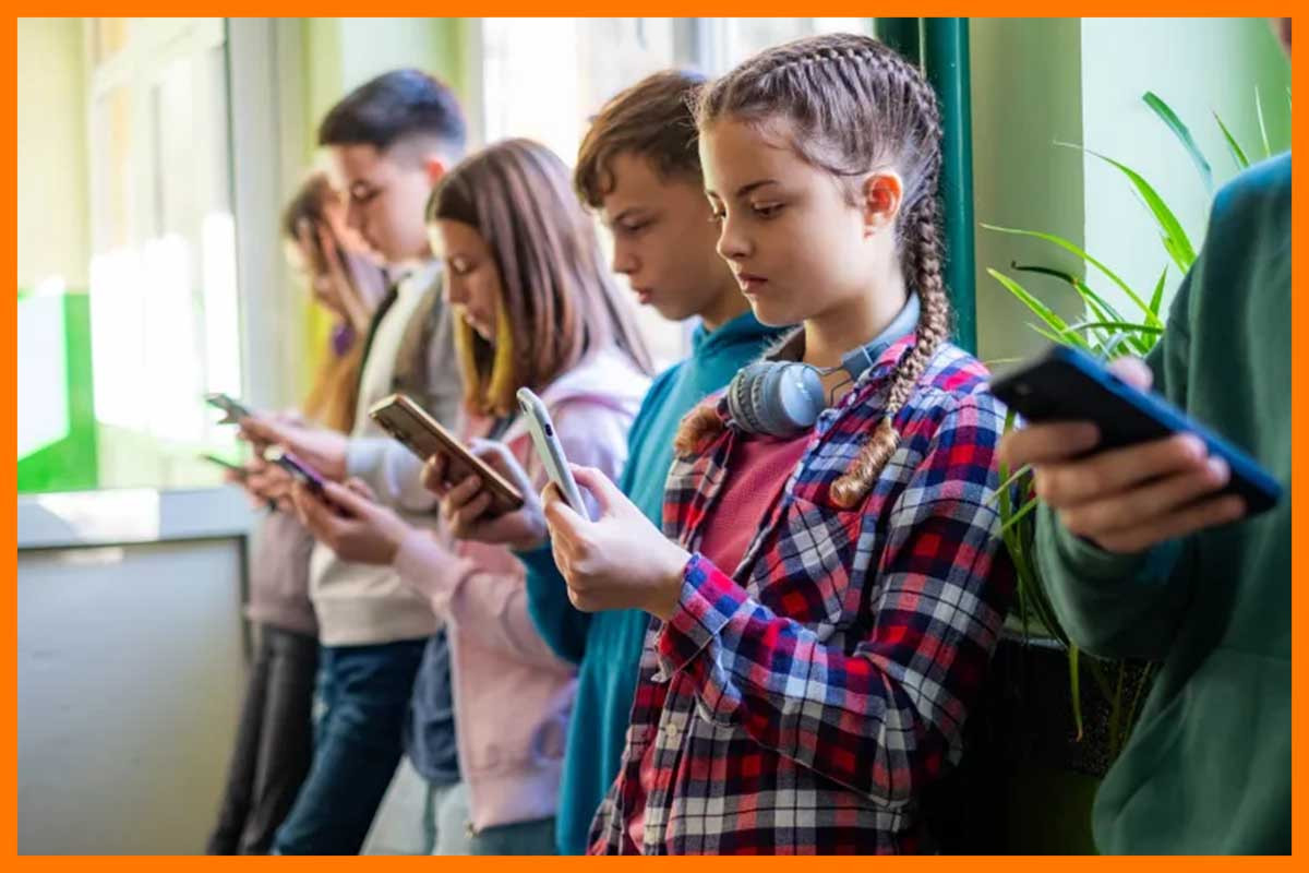 أوروبا تشهر سيفها الرقمي: نهاية عصر الطفولة المستباحة