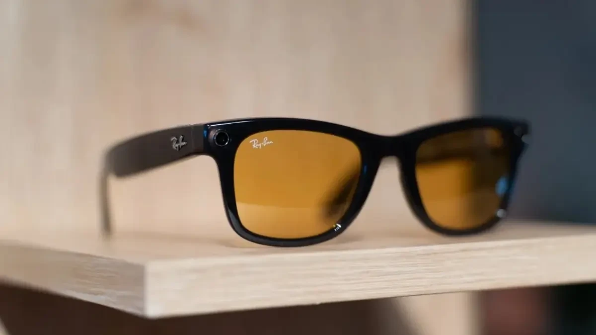نظارة أبل الذكية قد تصل أواخر 2027 لمنافسة Ray-Ban Meta